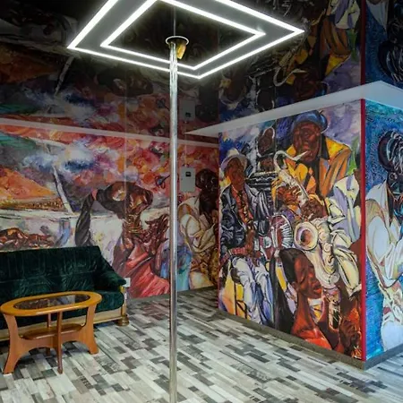 Apartament Sdam Kavrtiru Na Sutki *